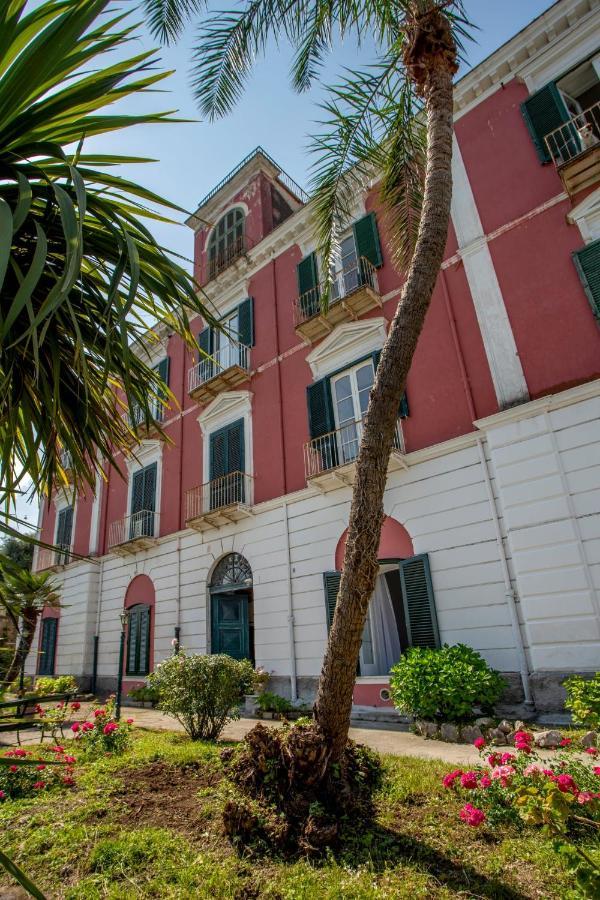 Relais Al Castello Bed and Breakfast Castellammare di Stabia Exteriör bild