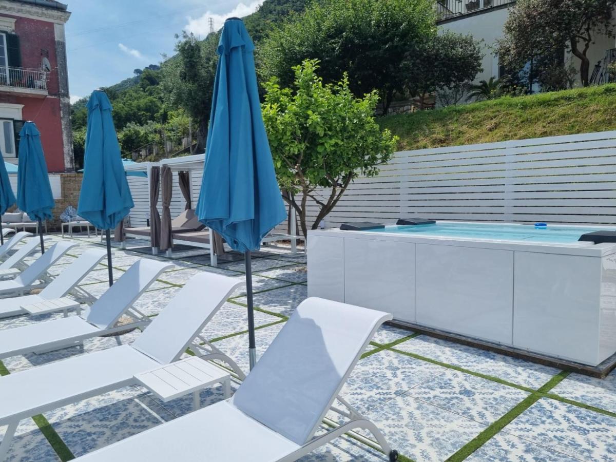 Relais Al Castello Bed and Breakfast Castellammare di Stabia Exteriör bild